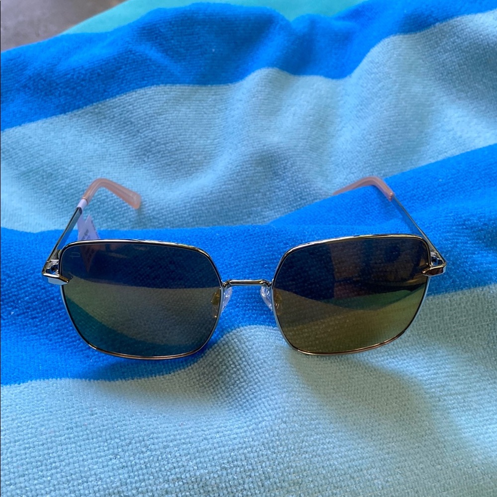 Stylish Silver/Pink Aviator Sunglasses
